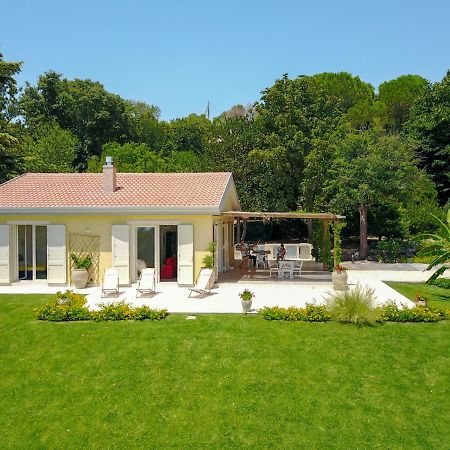 Villa Palm Hill Piedimonte Etneo Exterior photo