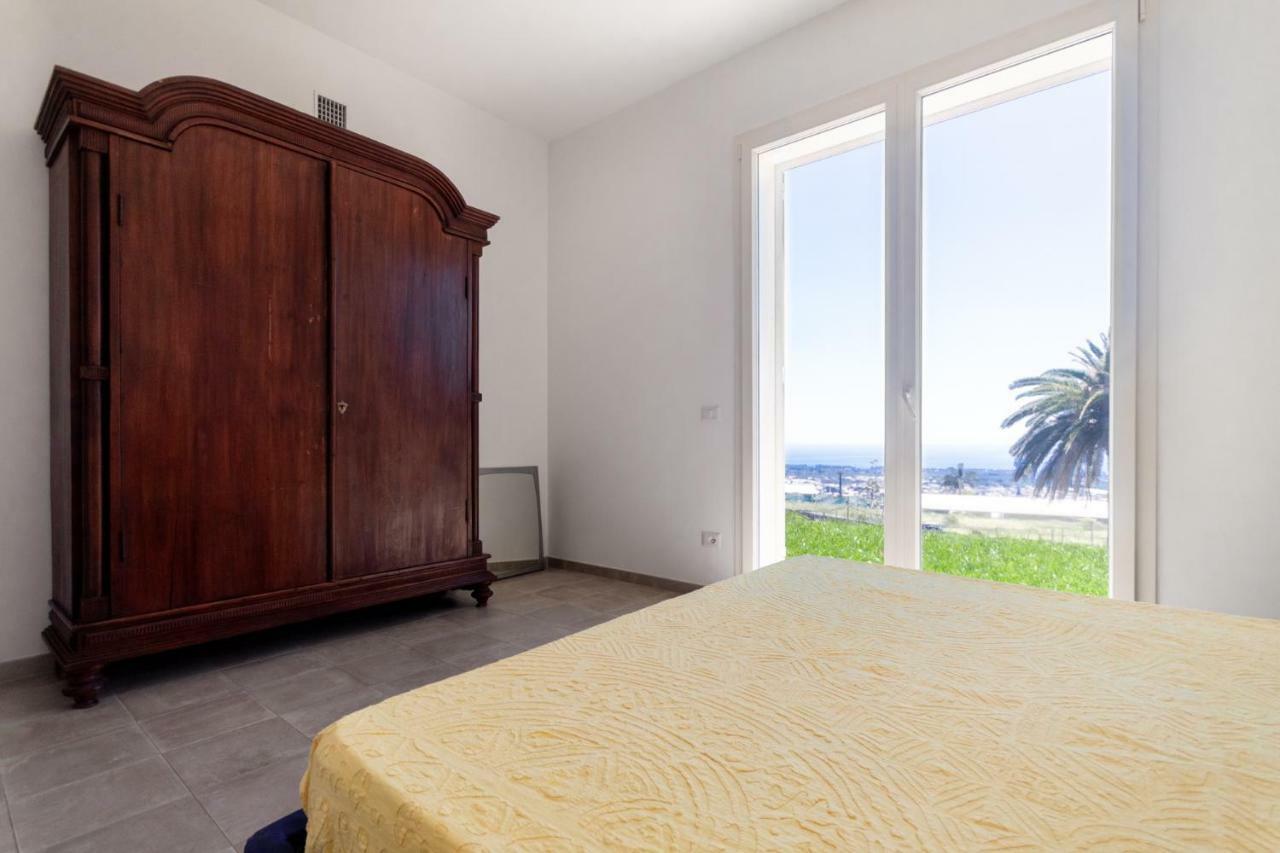 Villa Palm Hill Piedimonte Etneo Exterior photo